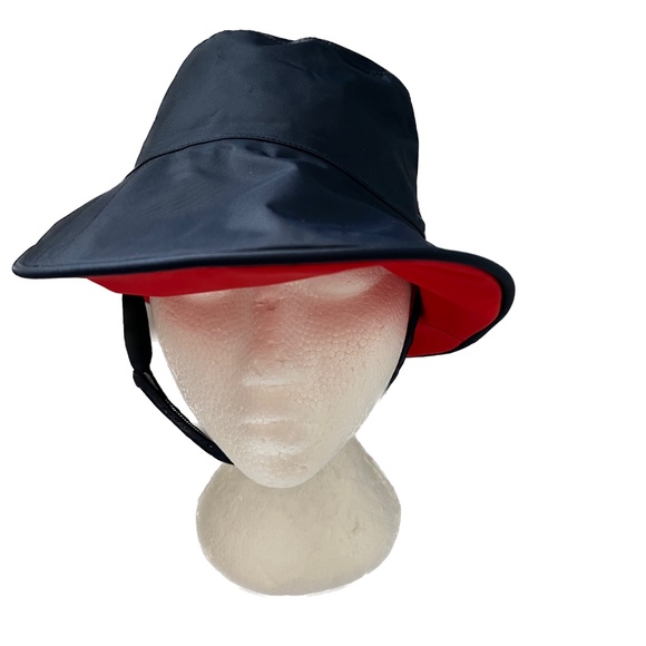 MEC Mountain Equipment Rain Hat Childs Small Navy Blue Chin Strap - Picture 3 of 9